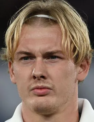 Julian Brandt, Midfielder Ajax Amsterdam