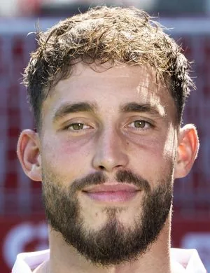 Maxime Busi, Defender Antwerp