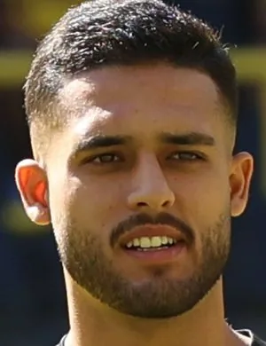 Yan Couto, Defender Como
