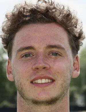 Maxim De Cuyper, Defender Brighton & Hove Albion