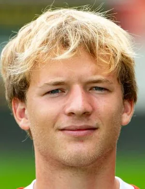 Lenn De Smet, Forward KV Kortrijk