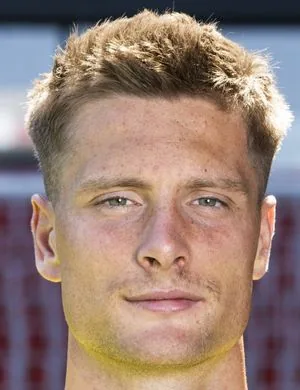 Niels Devalckeneer, Goalkeeper Antwerp