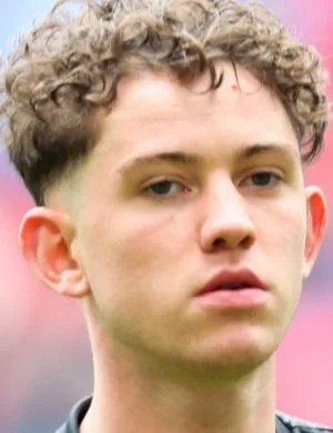Louis Jackson, Αμυντικός της ομάδας St Mirren