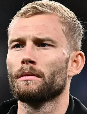 Konrad Laimer, Midfielder Bayern Munich