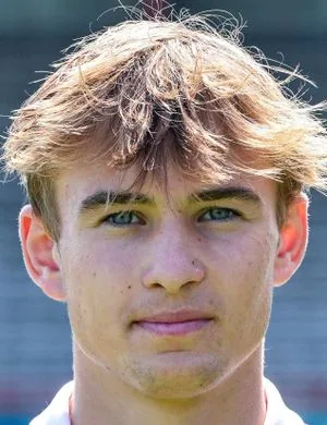 Guust Lamerand, Midfielder KV Kortrijk
