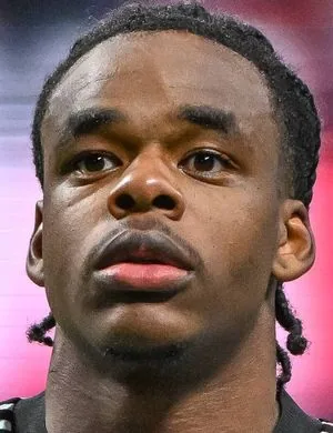Nathan Ngoy, Defender Lille