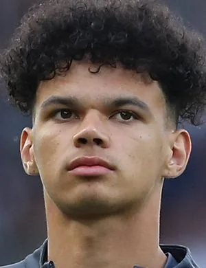 Nico O'Reilly, Defender Manchester City
