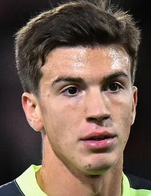 Máximo Perrone, Midfielder Como