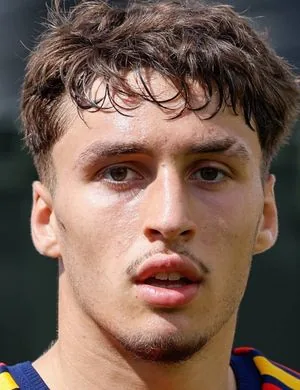 Jorge Salinas, defender of Racing Santander