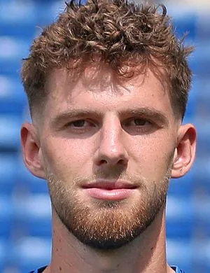 Anton Stach, Midfielder Leeds United