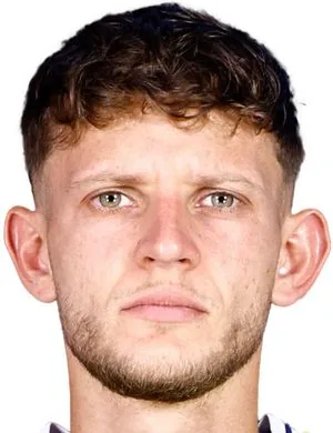 Sebastian Szymanski, Midfielder Stade Rennais