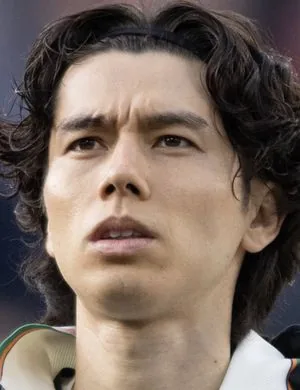 Ao Tanaka, Midfielder Leeds United