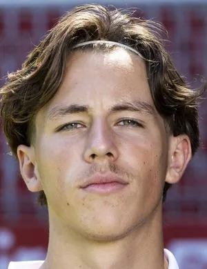 Louie Van Gelder, Midfielder Antwerp